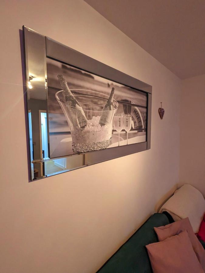 Brick Lane & Shoreditch London Apartment Екстер'єр фото
